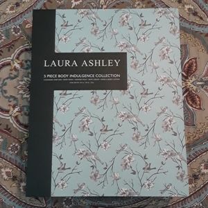 Laura Ashley 5 Piece Indulgence Collection